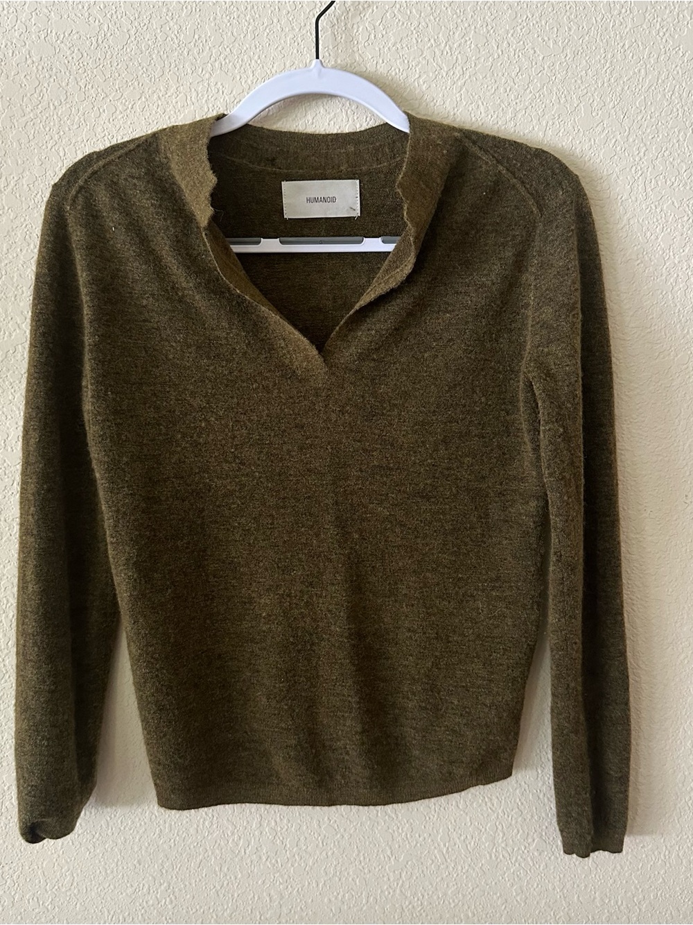 Humanoid Olive Green V-Neck Merino Wool/Alpaca Blend Sweater size XS